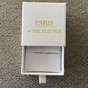 PARIS JEWELLERS: JILLIAN'S MINI-HEART DIAMOND RING